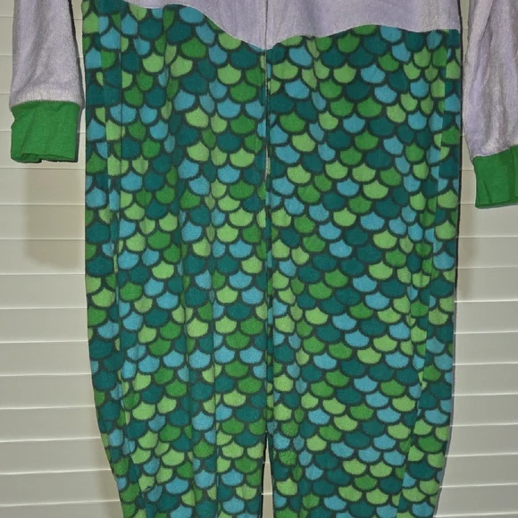 Disney Little Mermaid Costume with Purple and Green - Picture 5 of 11